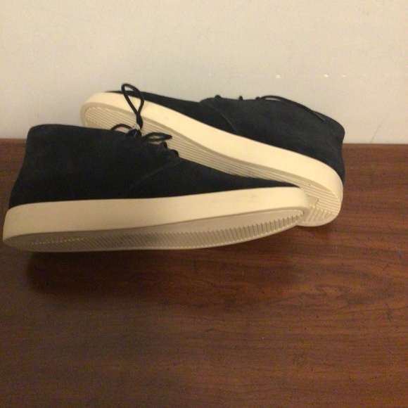 Classy casual office or work wear soft suede chukka boots by EVERLANE SZ 12.5 main image 4